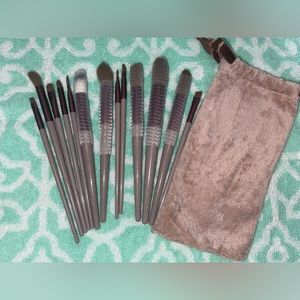 Makeup Brush Set